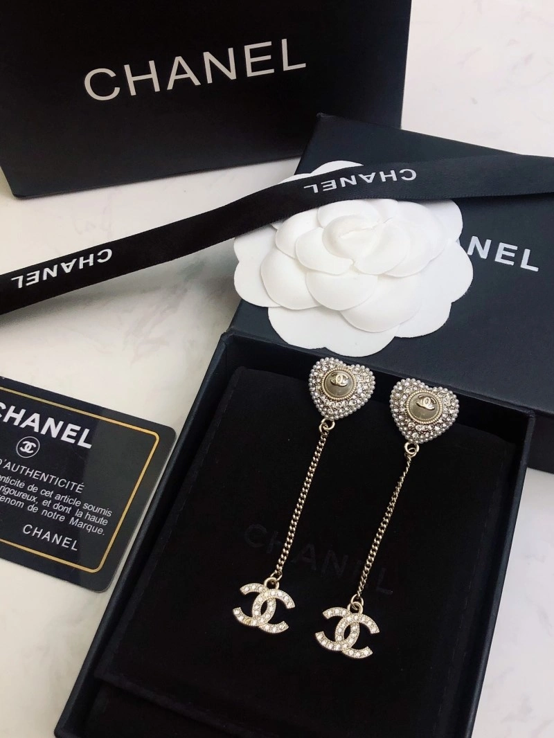 Chanel Earrings Attractive 220131