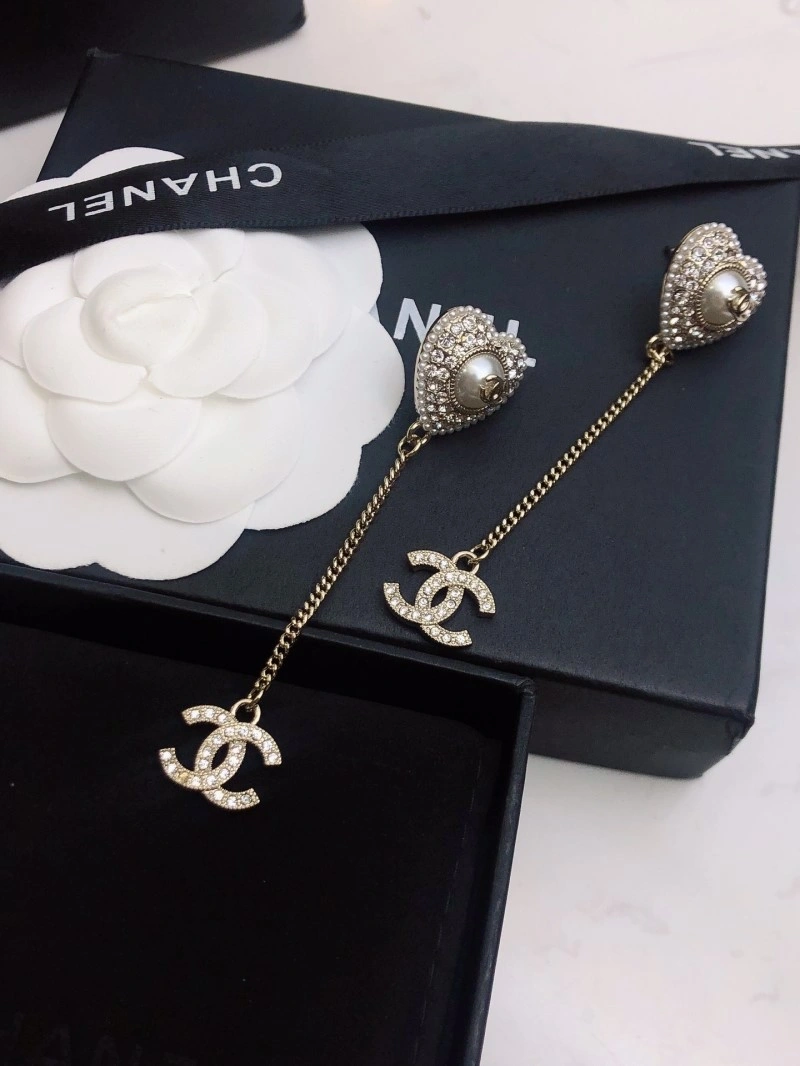Chanel Earrings Attractive 220131