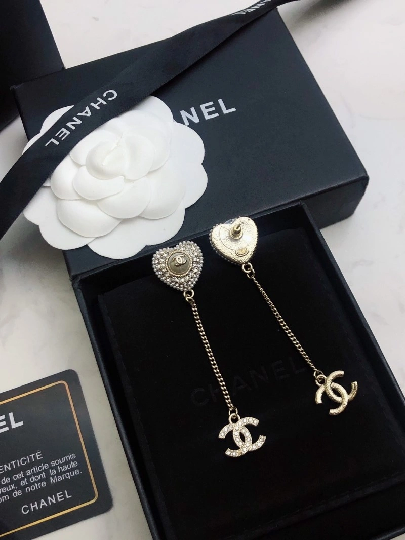 Chanel Earrings Attractive 220131
