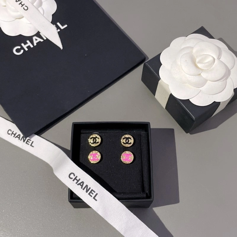 Chanel Earrings Trendsetting 220130