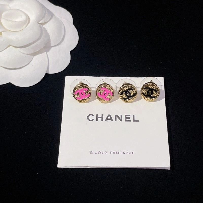 Chanel Earrings Trendsetting 220130