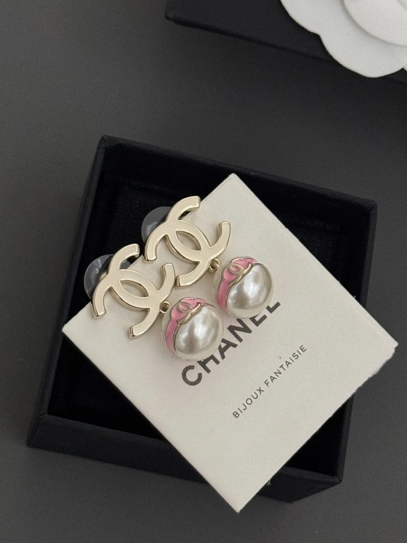 Chanel Earrings EyeCatching 220122