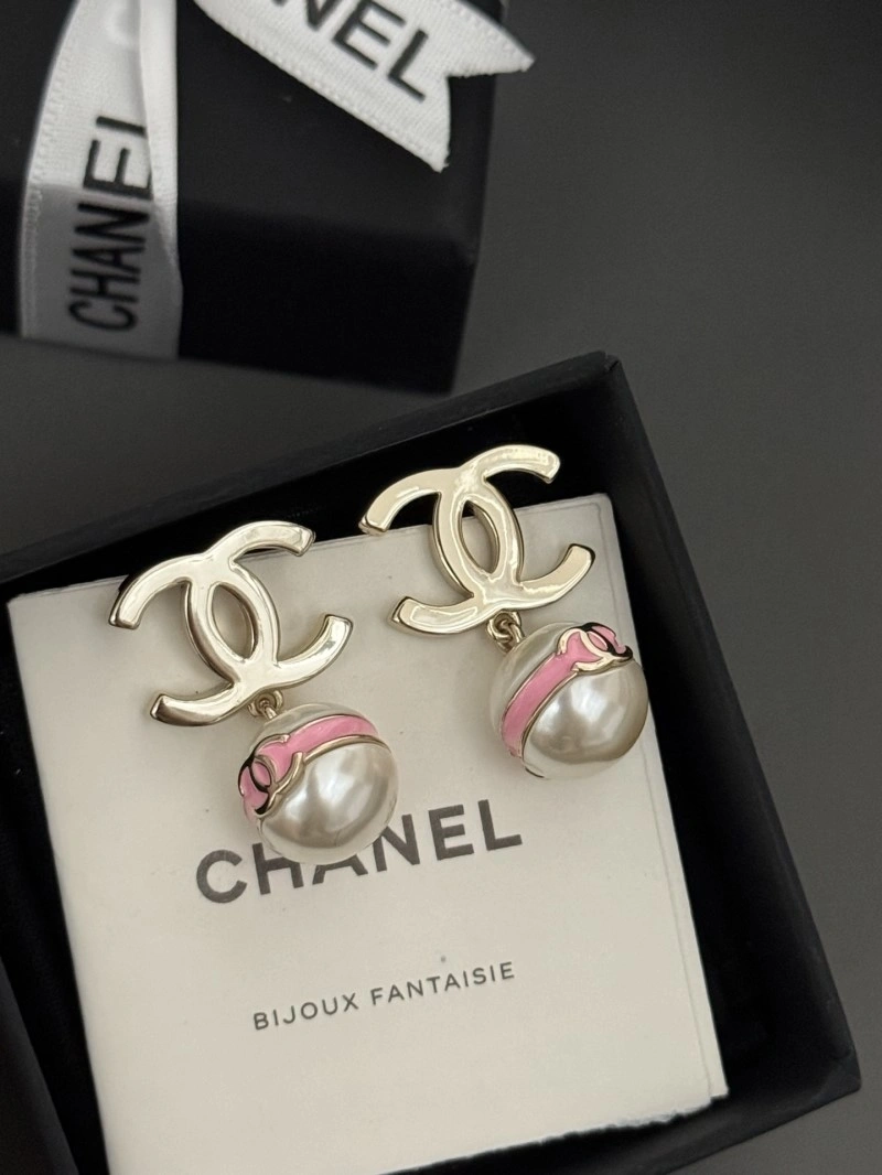 Chanel Earrings EyeCatching 220122