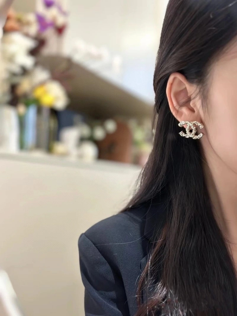 Chanel Earrings Casual 220104