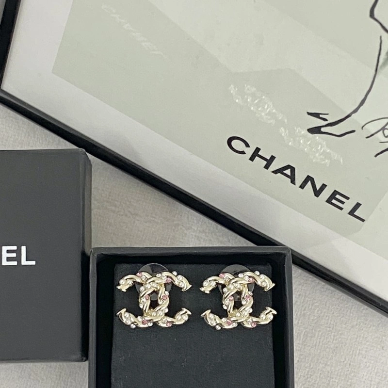 Chanel Earrings Casual 220104