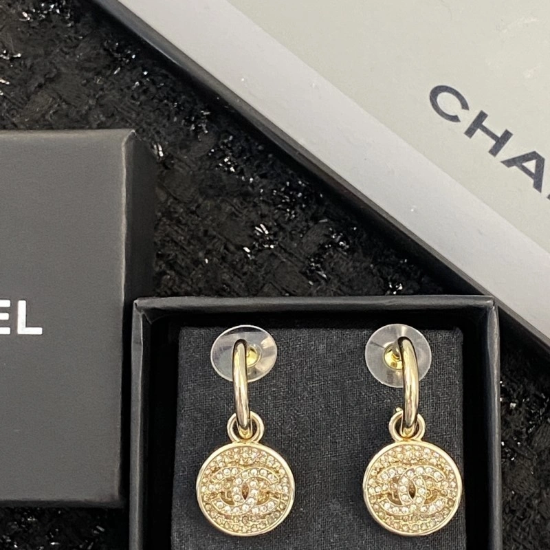 Chanel Earrings Durable 220115