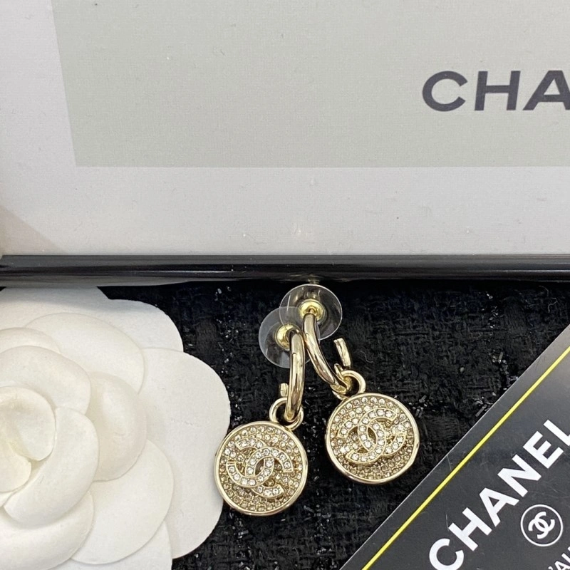 Chanel Earrings Durable 220115