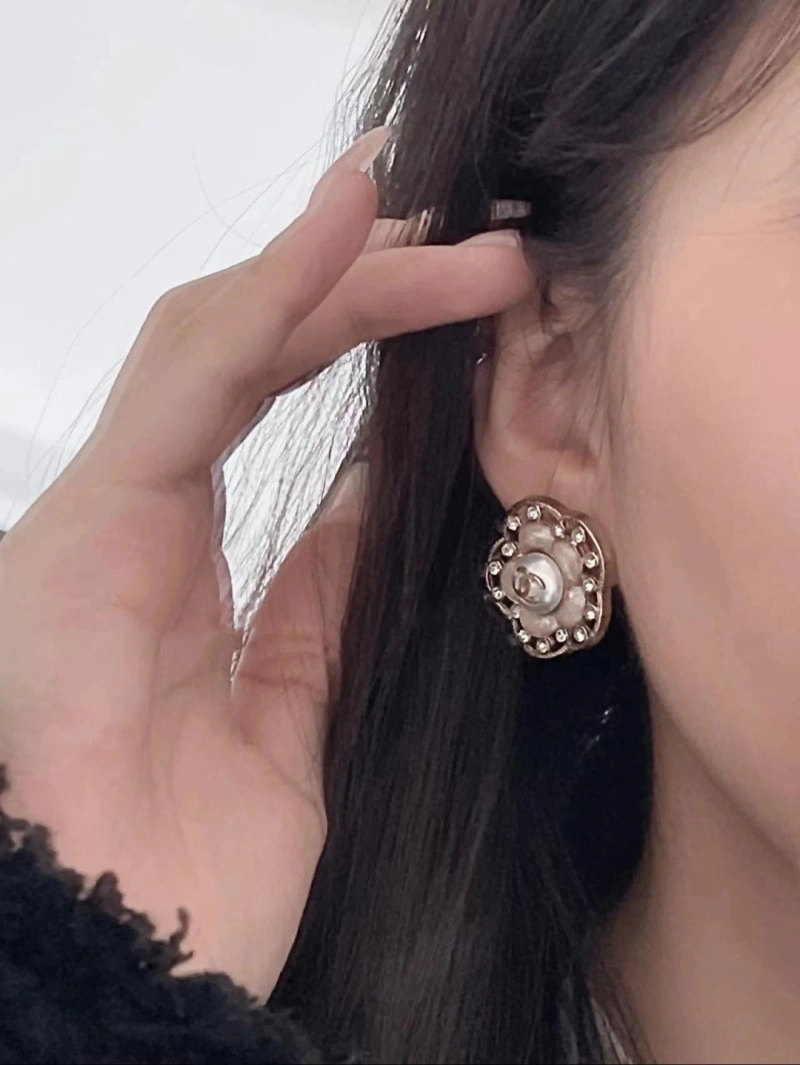 Chanel Earrings Stretchable 220074