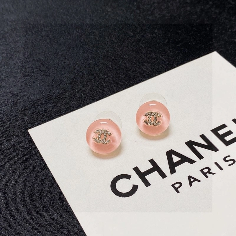 Sophisticated Chanel Earrings 220034