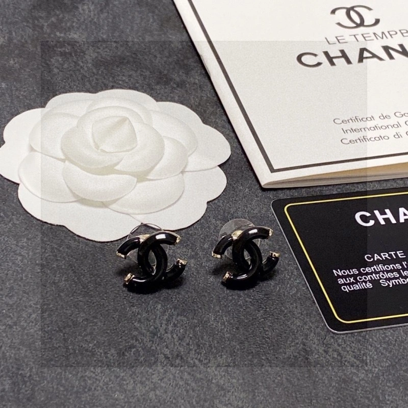 FastDry Chanel Earrings 220111