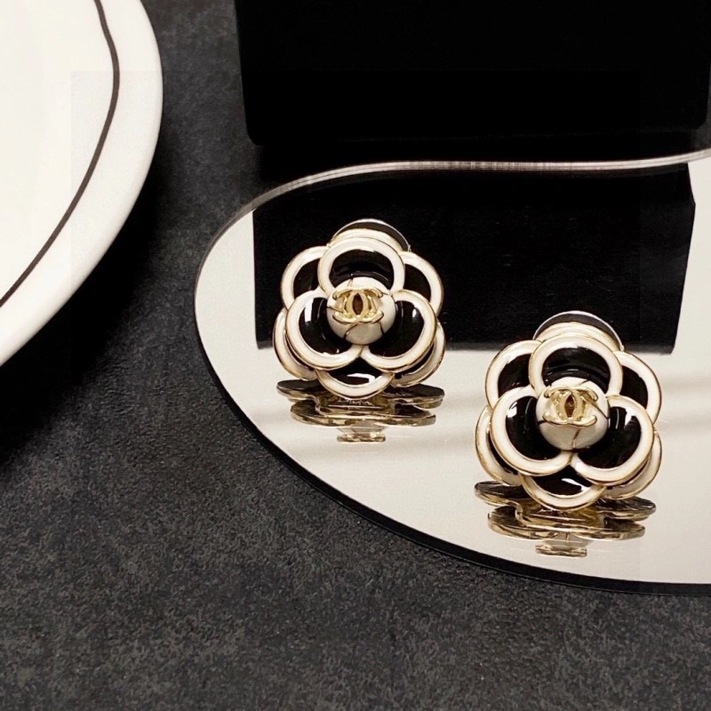 FastDry Chanel Earrings 220029