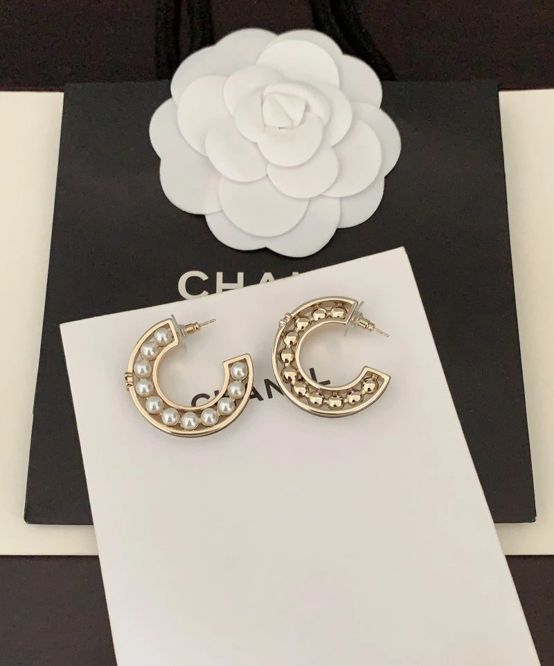 Functional Chanel Earrings 220019