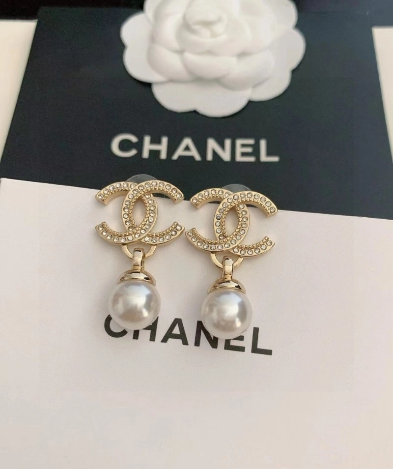Practical Chanel Earrings 220099