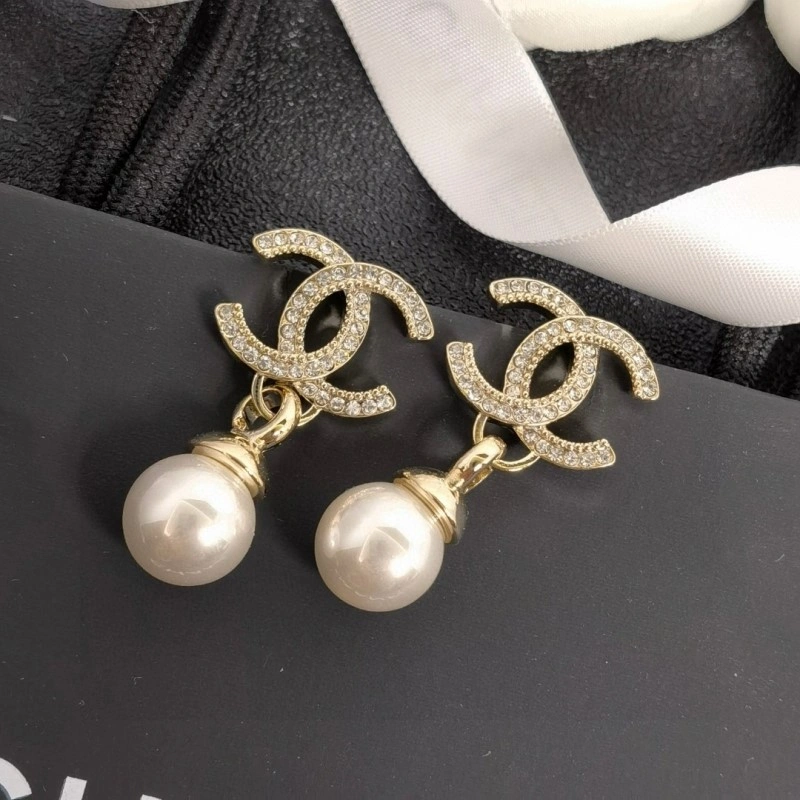Practical Chanel Earrings 220099