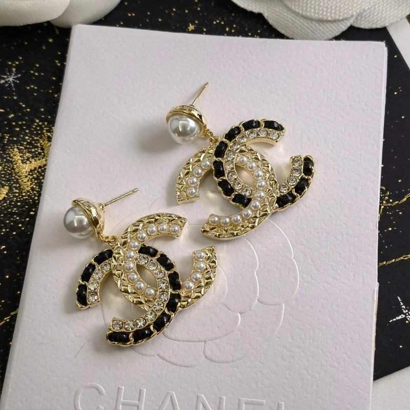Chanel Earrings TechFriendly 220018