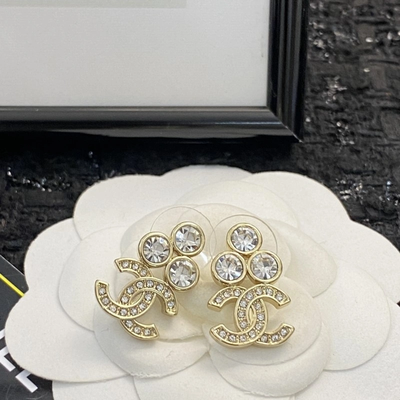 WellDesigned Chanel Earrings 220017