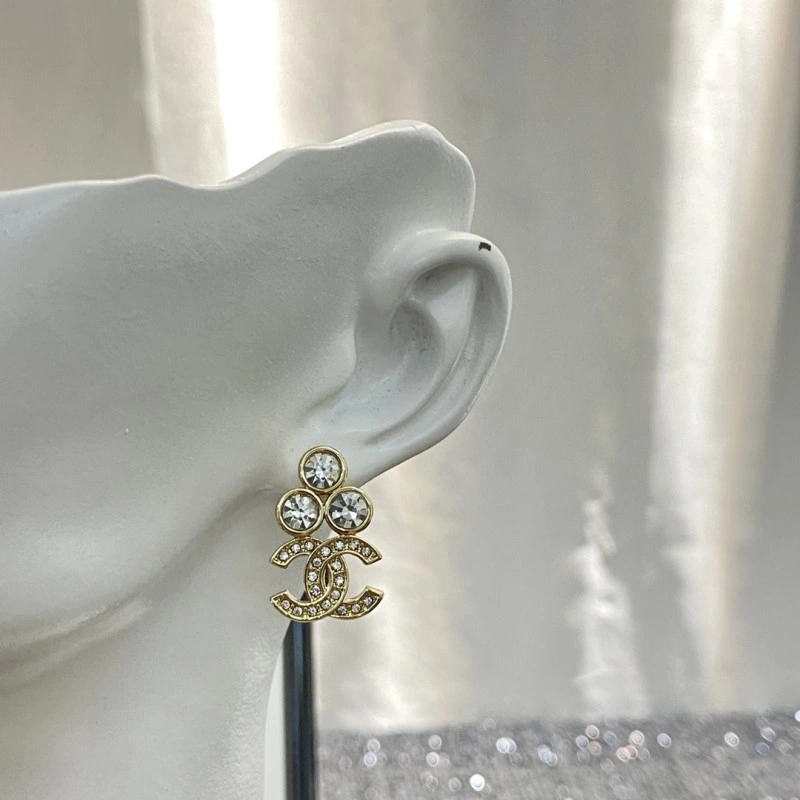 WellDesigned Chanel Earrings 220017