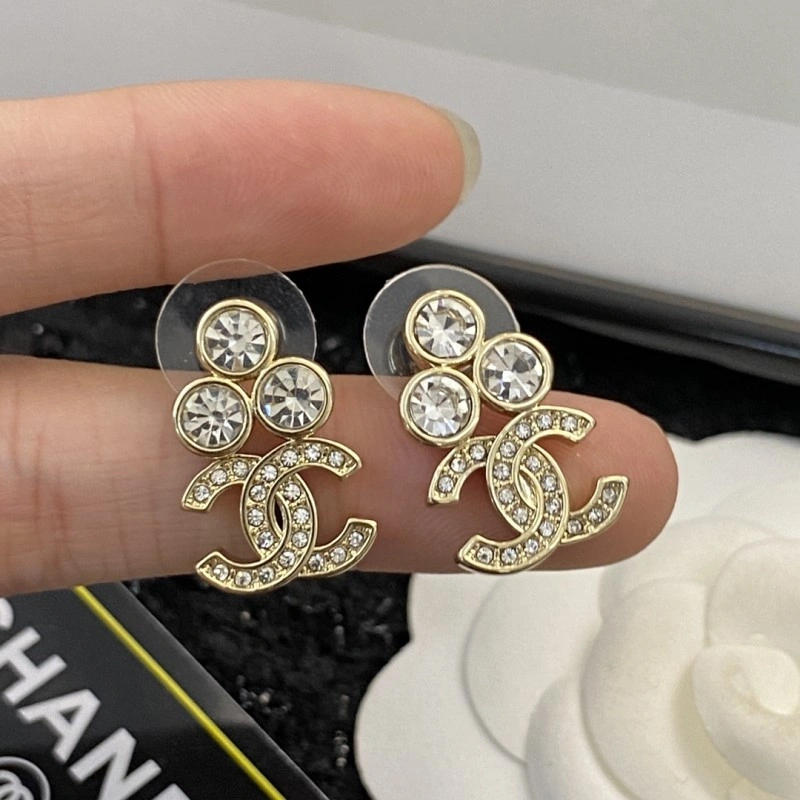 WellDesigned Chanel Earrings 220017