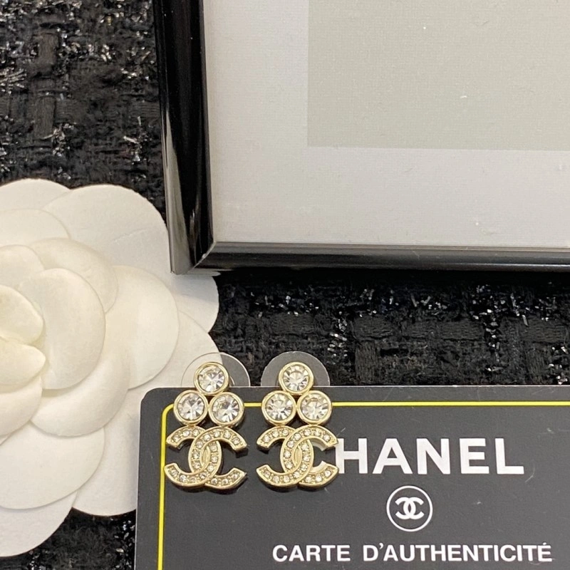 WellDesigned Chanel Earrings 220017