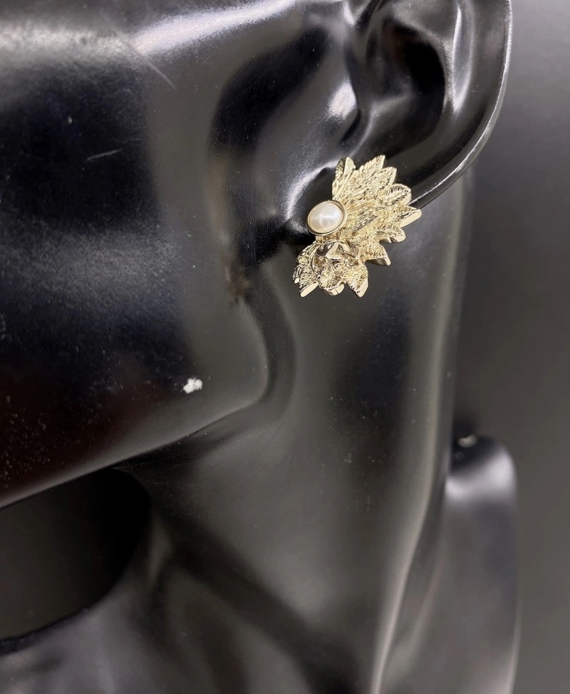 Chanel Earrings HighQuality 220012