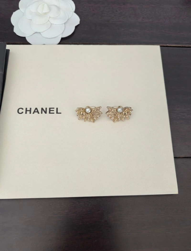 Chanel Earrings HighQuality 220012