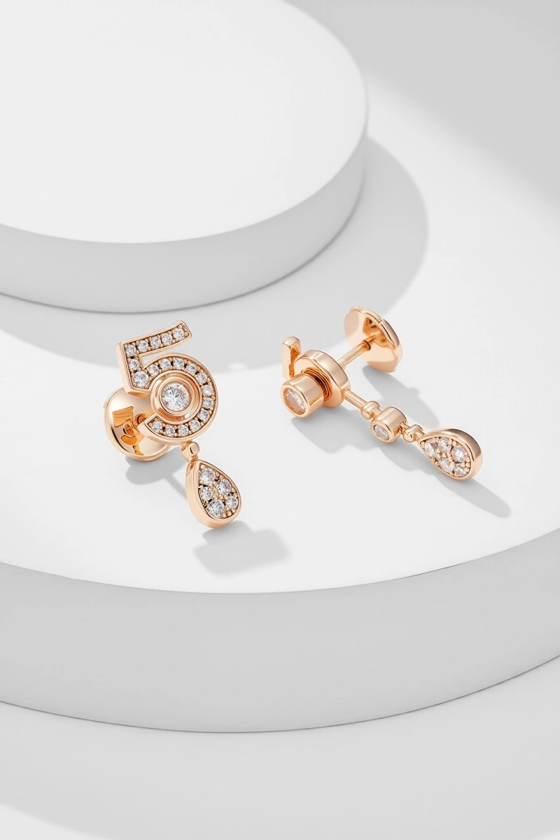 Elegant Chanel Earrings 220010