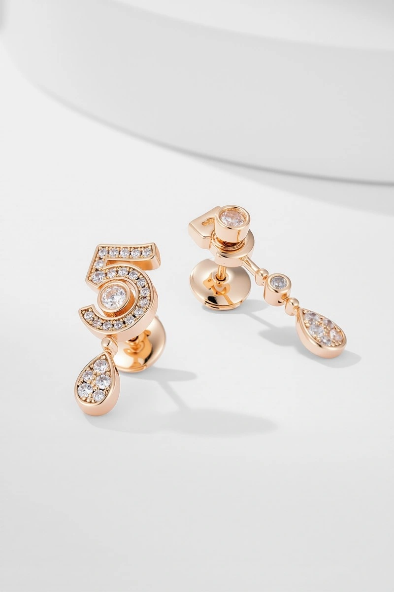 Elegant Chanel Earrings 220010