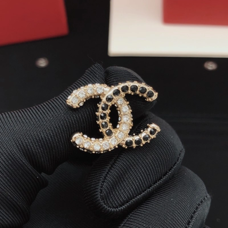 Contemporary Chanel Earrings 220006
