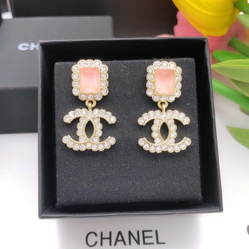 Supportive Chanel Earrings 220036