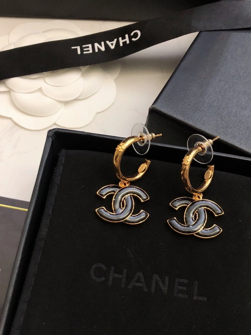 Fashionable Chanel Earrings 219998