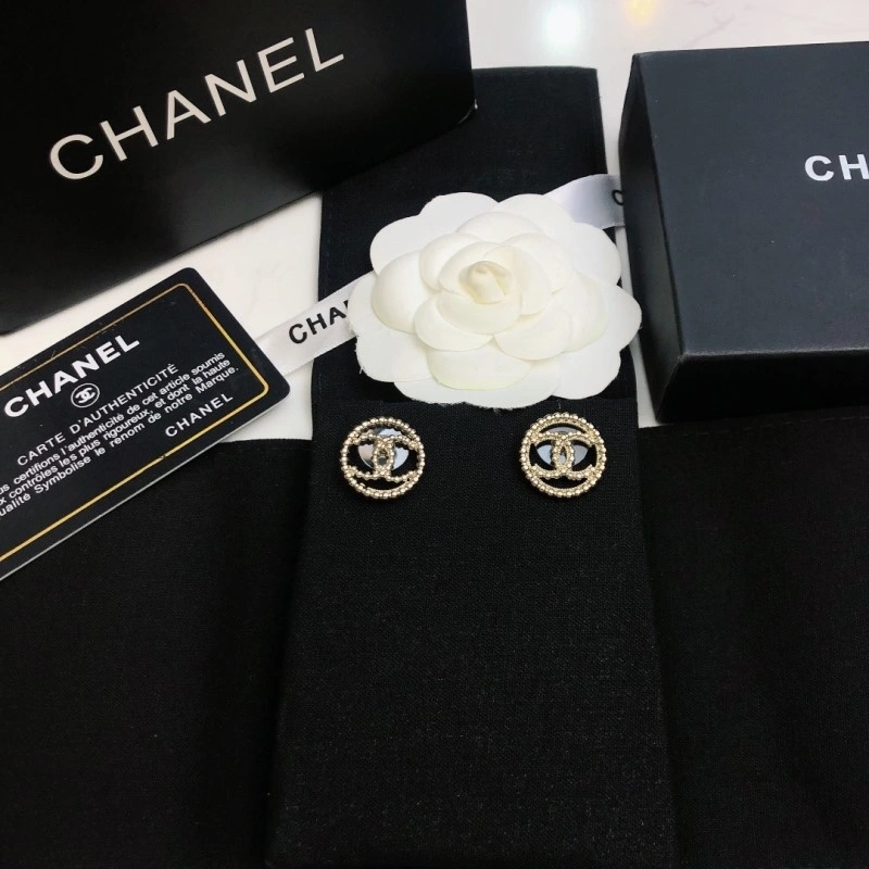 Chanel Earrings Stylish 219992