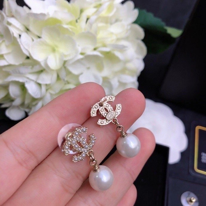 Durable Chanel Earrings 219987