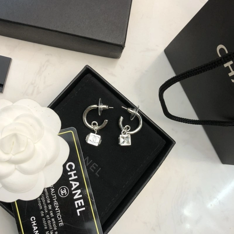 Chanel Earrings Unisex 219986