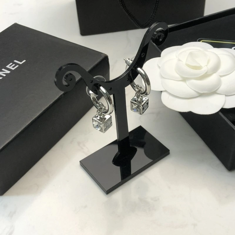 Chanel Earrings Unisex 219986