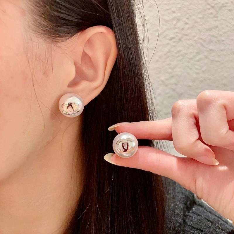 UrbanChic Chanel Earrings 219982