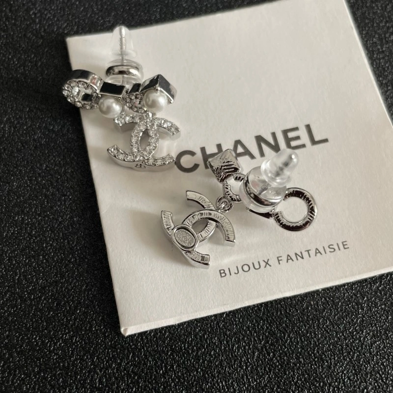 Chanel Earrings Contemporary 219968
