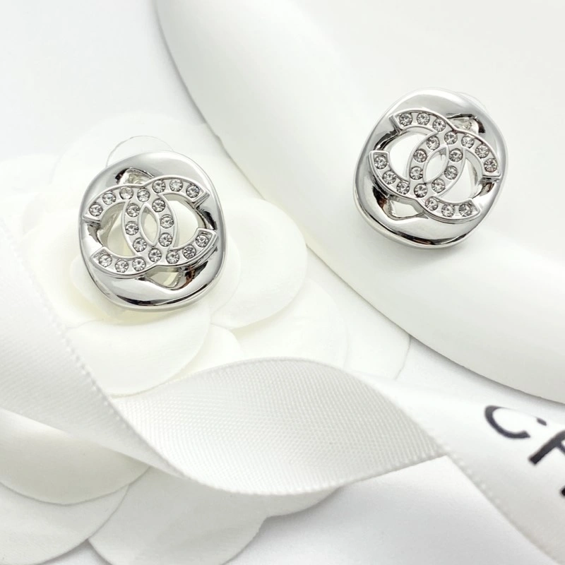Fashionable Chanel Earrings 219974
