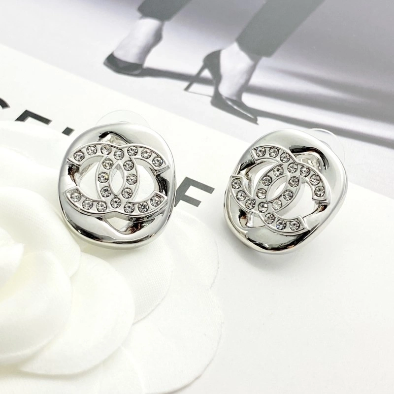 Fashionable Chanel Earrings 219974
