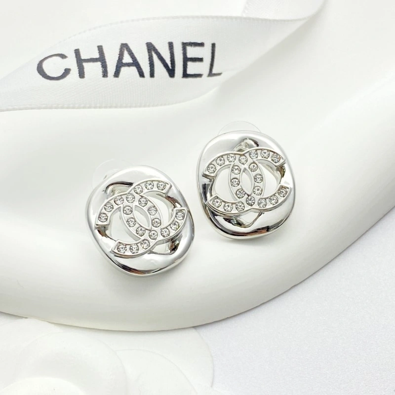 Fashionable Chanel Earrings 219974