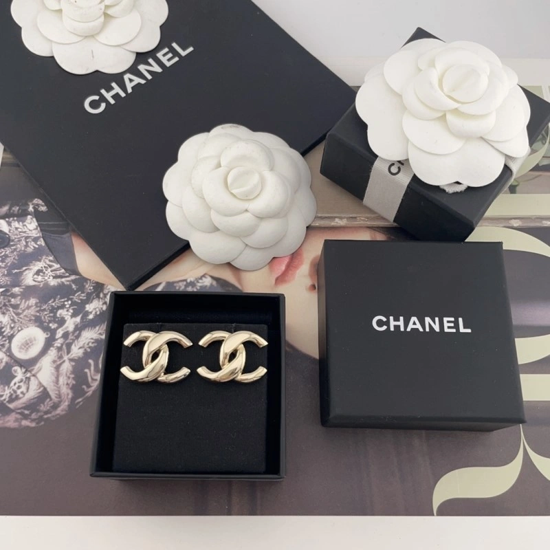 TechFriendly Chanel Earrings 220026