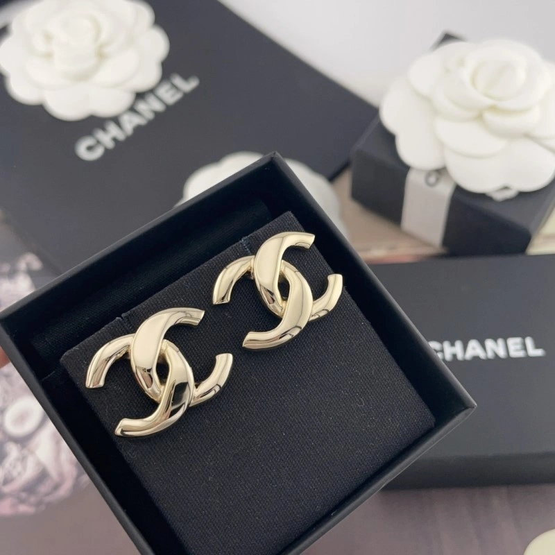 TechFriendly Chanel Earrings 220026