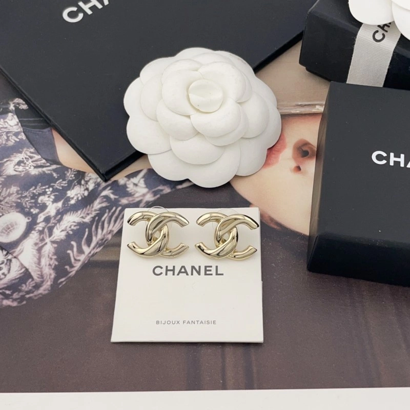 TechFriendly Chanel Earrings 220026