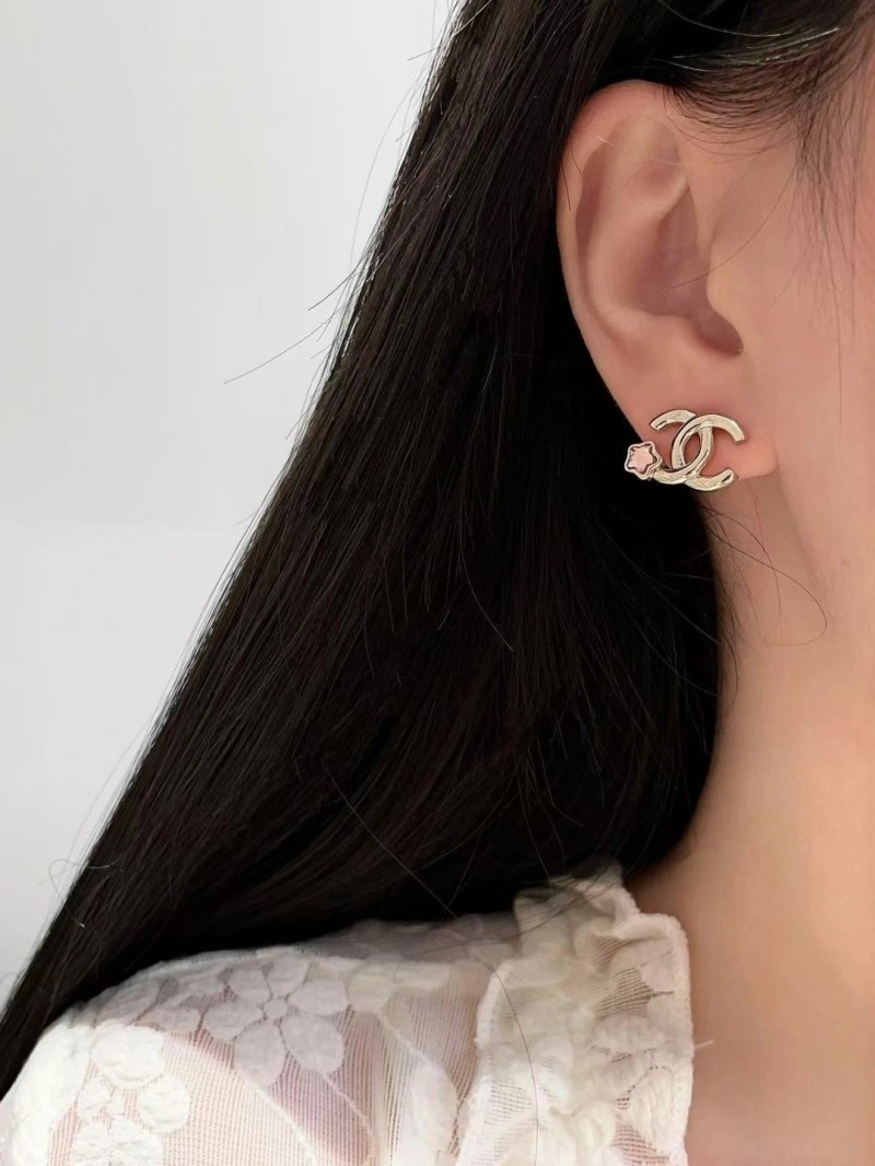 ModernLook Chanel Earrings 219947