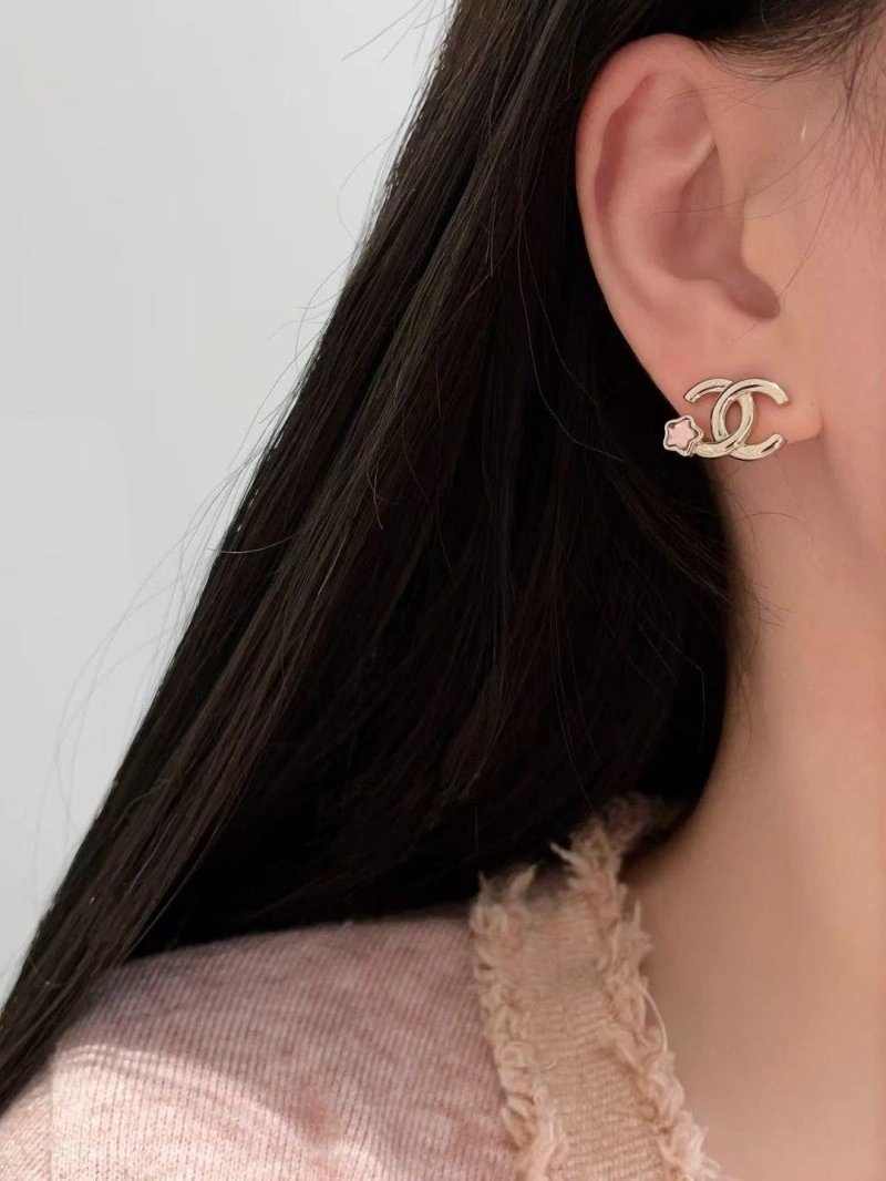 ModernLook Chanel Earrings 219947