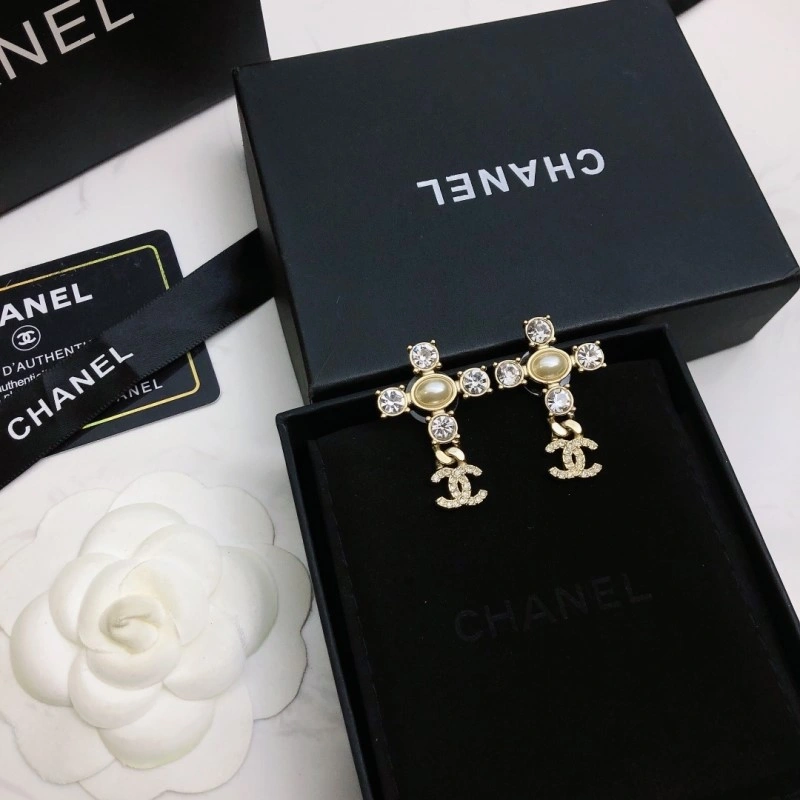 Chanel Earrings SoftTouch 219958