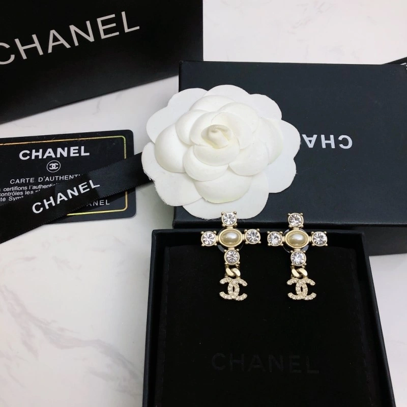 Chanel Earrings SoftTouch 219958