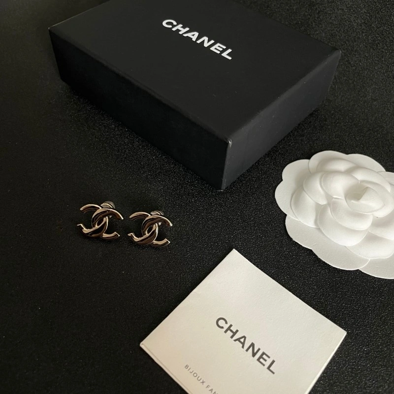 Snug Chanel Earrings 219943