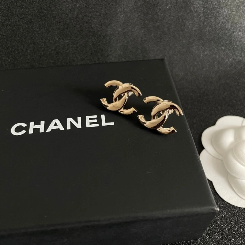Snug Chanel Earrings 219943