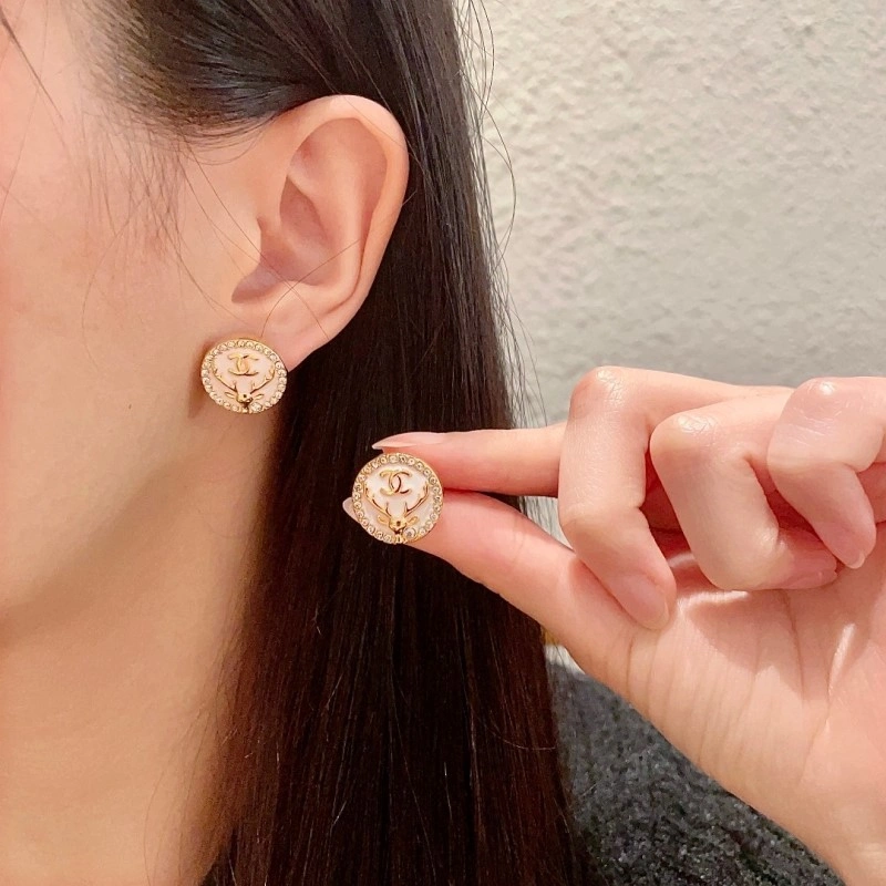 Chanel Earrings Trendsetting 219941