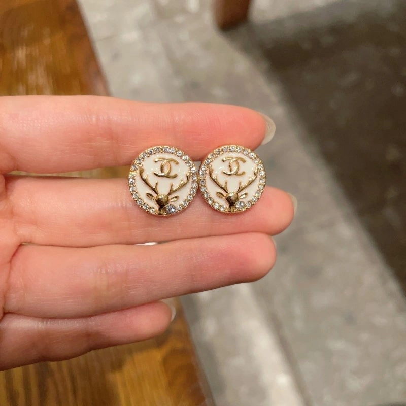 Chanel Earrings Trendsetting 219941